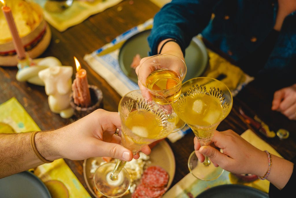 ✨ Start here: Your guide to living near friends